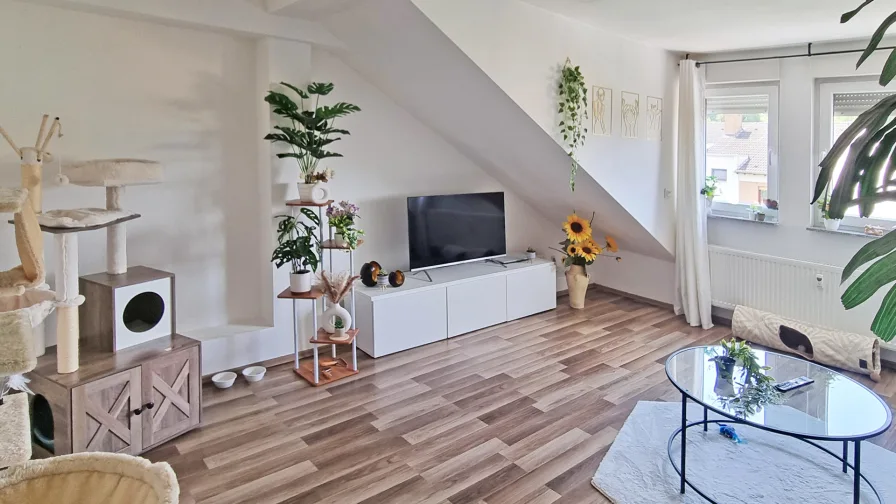Wohnzimmer - Wohnung kaufen in Bochum - Glücklicher Mieter sucht Kapitalanlegerin Langendreer