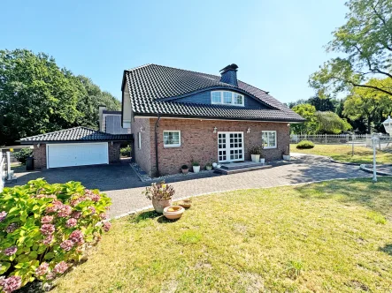 Außenansicht - Haus kaufen in Bochum - Traumhafte Architektur in bester Lagevon Wiemelhausen