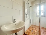 Badezimmer EG