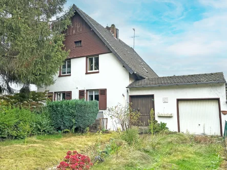 Titelbild - Haus kaufen in Bochum - Sanierungsobjekt - Perfekt für Handwerkerin Hordel