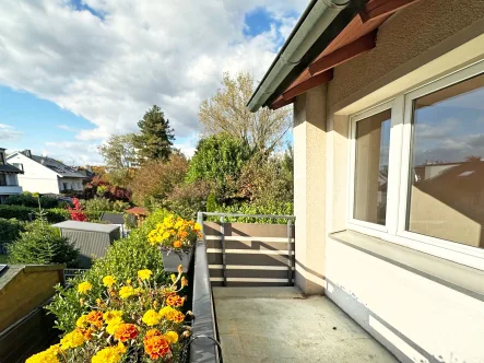 Balkon im OG - Haus kaufen in Bochum - Tolles Reihenendhaus mit Potentialin Grumme