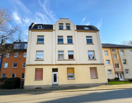 Vorderansicht - Haus kaufen in Bochum - Optimale Kapitalanlagein Hamme - Grenze Hordel