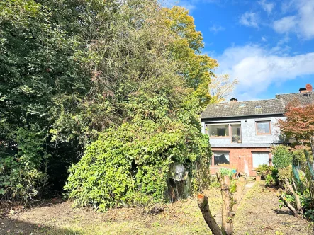 Titelbild - Haus kaufen in Bochum - Projekt für Handwerker am Parkin Hiltrop