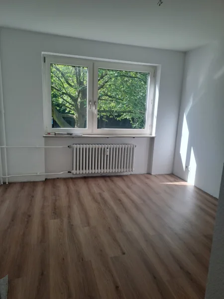 NEU zur Vermietung in Bochum Laer - Schlafzimmer - Reuter Immobilien – Immobilienmakler (3)