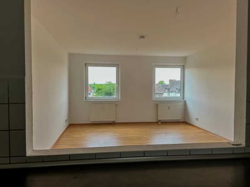NEU zur Vermietung in Bochum Innenstadt - Wohnzimmer - Reuter Immobilien – Immobilienmakler (2)