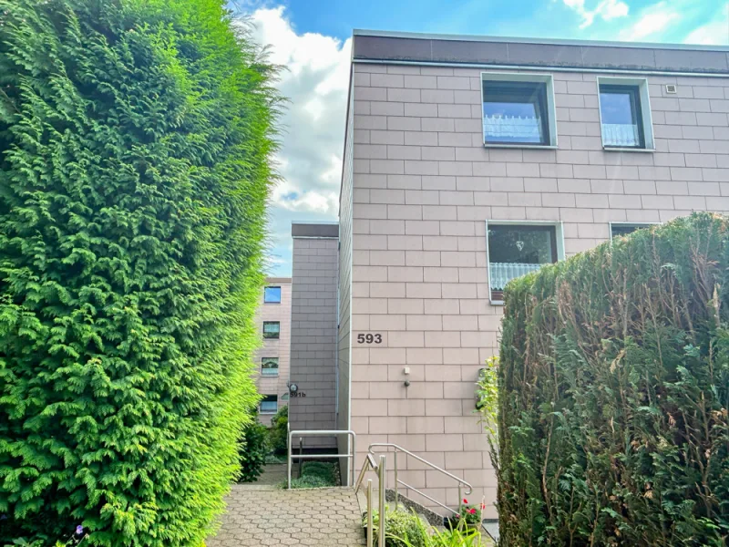 NEU zum Verkauf in Bochum Linden - Eigentumswohnung - Außenansicht - Reuter Immobilien – Immobilienmakler (2)