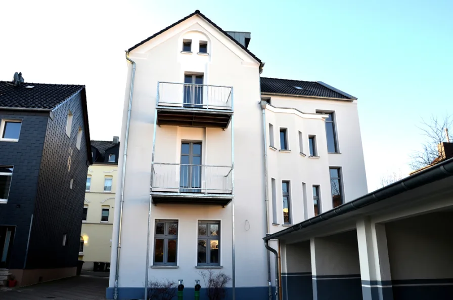 NEU zur Vermietung in Hattingen - Außenansicht - Reuter Immobilien – Immobilienmakler