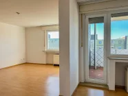 NEU zum Verkauf in Bochum Westenfeld - Eigentumswohnung - Wohnzimmer_Essbereich - Reuter Immobilien – Immobilienmakler (2)