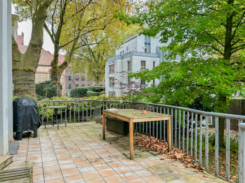 NEU zur Vermietung in Bochum am Stadtpark - Terrasse EG - Reuter Immobilien – Immobilienmakler