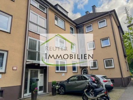 NEU zum Verkauf in Herne Röhlinghausen - Eigentumswohnung - Außenansicht - Reuter Immobilien – Immobilienmakler - Wohnung kaufen in Herne / Eickel - Kapitalanleger aufgepasst: Langjährig vermietete Etagenwohnung in Röhlinghausen!