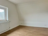 NEU zur Vermietung in Bochum Linden - Schlafzimmer 2 - Reuter Immobilien -  Immobilienmakler