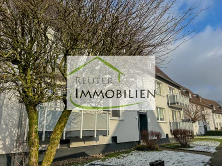 NEU zum Verkauf in Herne Wanne-Eickel - Eigentumswohnung - Außenansicht - Reuter Immobilien – Immobilienmakler (2) - Wohnung kaufen in Herne / Wanne - Lichtdurchflutete Dachgeschosswohnung in ruhiger Seitenstraße!