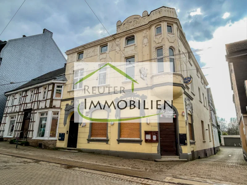 NEU zur Vermietung in Bochum Dahlhausen - Außenansicht - Reuter Immobilien – Immobilienmakler (2) - Wohnung mieten in Bochum - Moderne trifft Altbaucharme in Dahlhausen!