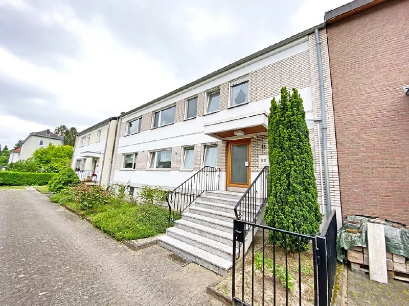 Vorderansicht - Wohnung kaufen in Bonn - Großzügige 3- bis 4-Zimmer-Eigentumswohnung mit Garten in Bonn-Muffendorf