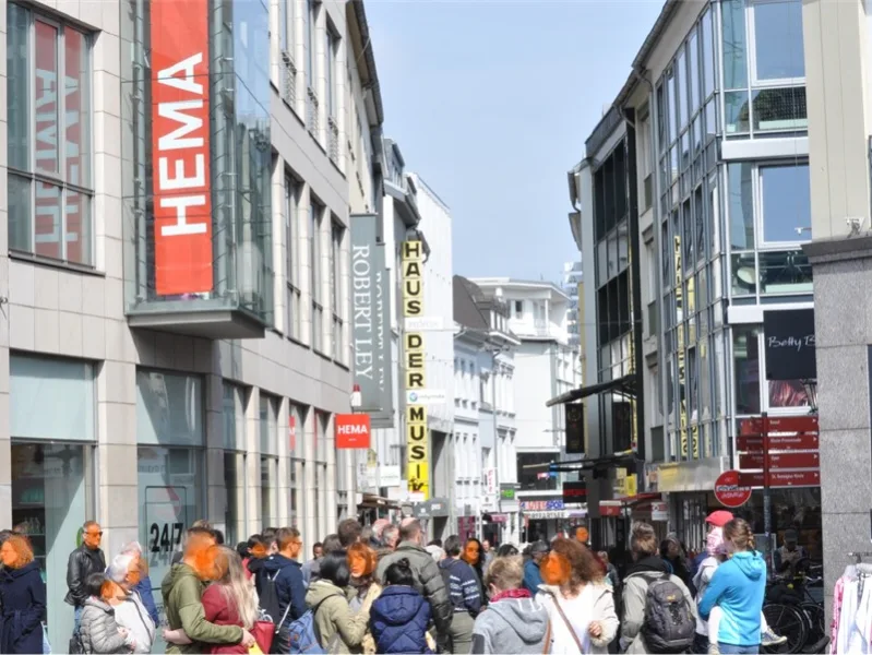 Citylage - Laden/Einzelhandel mieten in Bonn - Großes Ladenlokal mit viel Front in stark frequentierte Lage der Bonner City!