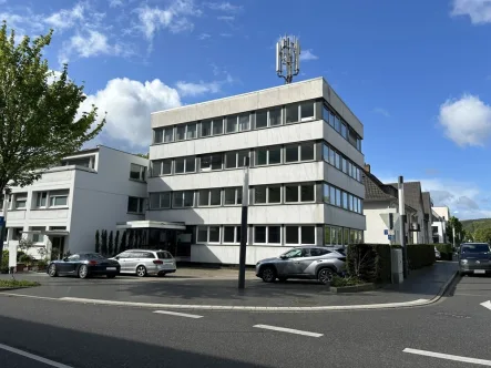 Vorderansicht - Büro/Praxis kaufen in Bonn / Gronau - Komplett bezugsfreies Bürohaus in TOP-LageMitten im ehemaligen Bonner Regierungsviertel Nähe Rhein