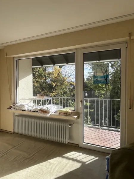 Teilansicht Schlafzimmer m. Sonnenbalkon