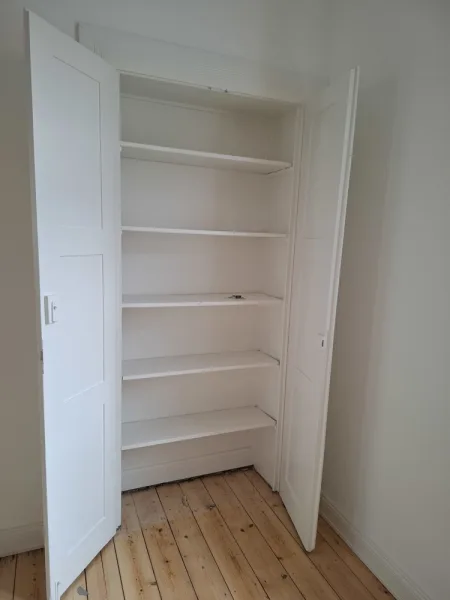 Funktionaler Einbauschrank Zimmer