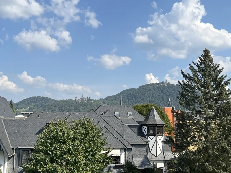 Blick Siebengebirge - Haus kaufen in Bonn / Mehlem - Neue Gasheizung aus 2025! Ein EFH statt einer Wohnung! Ideal für 2-3 Personen! Blick Siebengebirge