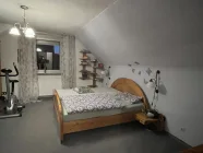 Schlafzimmer DG