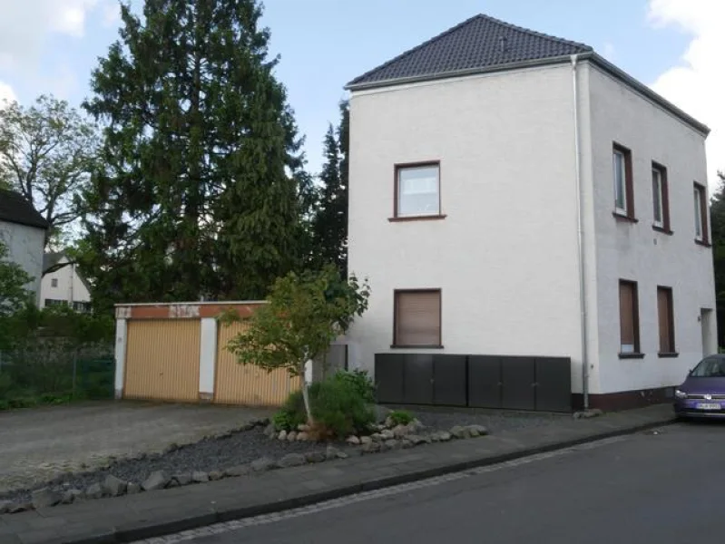  - Haus kaufen in Bonn - Ihre Chance ... !!! Vermietetes Mehrfamilienhaus in Bonn !!