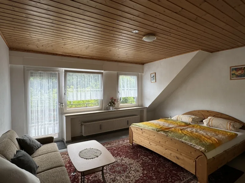 Schlafzimmer DG Wohnhaus