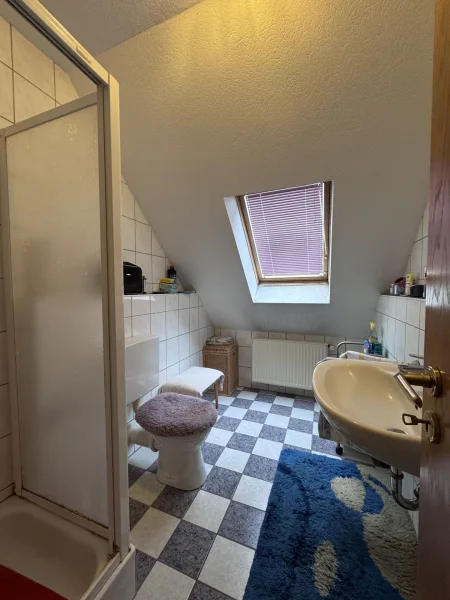 Badezimmer DG