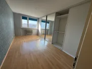 Schlafzimmer mit Einbauschrank