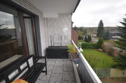 Balkon - Wohnung mieten in Oberhausen - Schöne helle und gut aufgeteilte Wohnung mit Balkon!