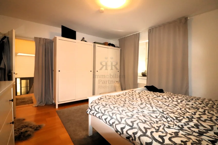 Schlafzimmer EG