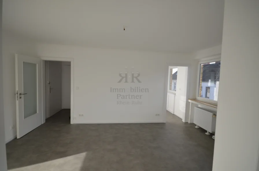 Wohnzimmer - Wohnung mieten in Duisburg - Helle Altbau-Wohnung in Duisburg-Rheinhausen Bergheim!