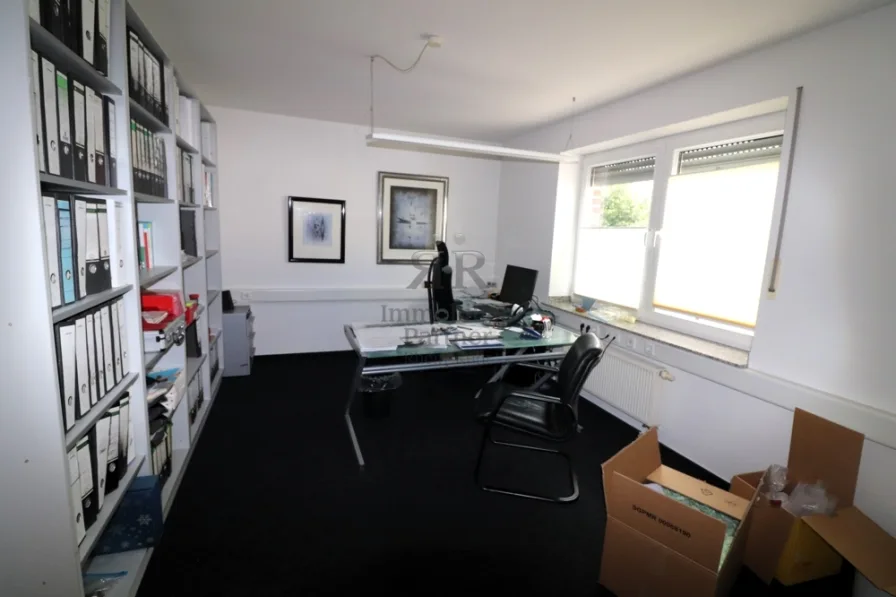 Hochparterre EG-Büro 3