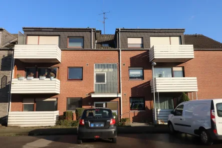 Vorderansicht - Wohnung kaufen in Dinslaken - Schicke, modernisierte Eigentumswohnung mit Balkon in ruhiger Lage von Dinslaken-Bruch!