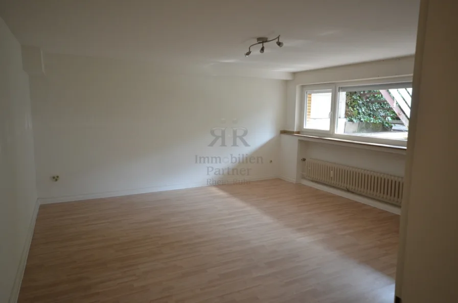 Wohn-/ Schlafzimmer - Wohnung mieten in Duisburg / Bergheim - Ein helles und sehr außergewöhnliches Apartment im Souterrain!!