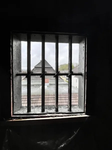 Fenster Arrestzelle