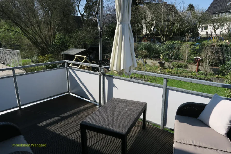 Dachterrasse - Wohnung mieten in Dortmund - Kirchhörde - Vollmöblierte Wohnung Do-Kirchörde mit Dachterrasse !