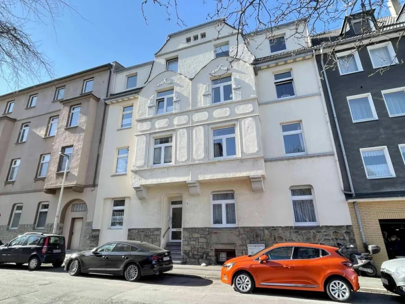 Vorderansicht  - Wohnung mieten in Witten - MODERNISIERTE ERDGESCHOSS-WOHNUNG MIT EINBAUKÜCHE IN RUHIGER LAGE VON WITTEN-MITTE