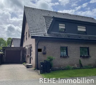  - Haus kaufen in Duisburg - Bezugsfreies 2-Familienhaus in angenehmer Wohnlage von DU-Röttgersbach
