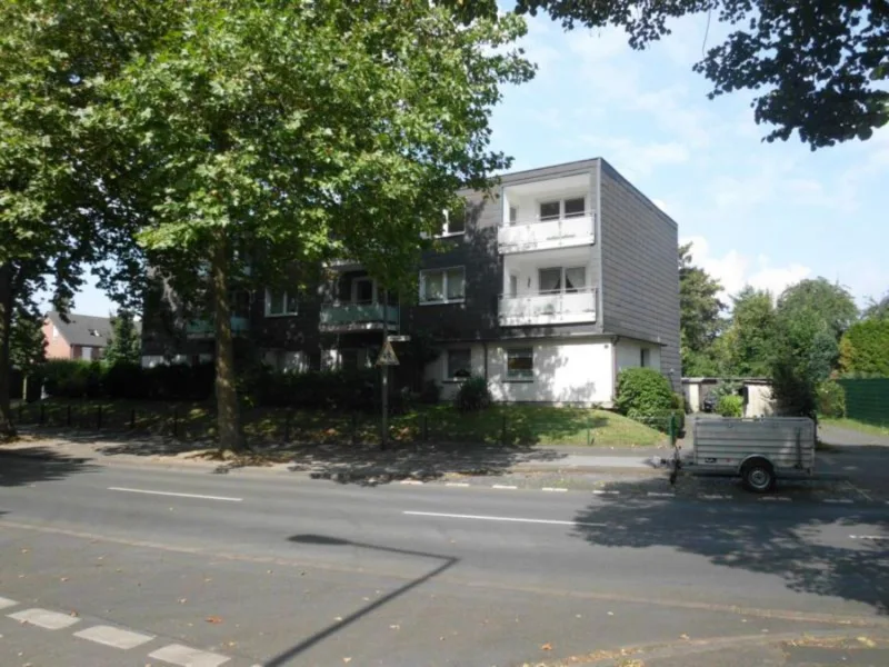 Hausansicht - Wohnung mieten in Duisburg - schönes Apartment mit Balkon und Einbauküche