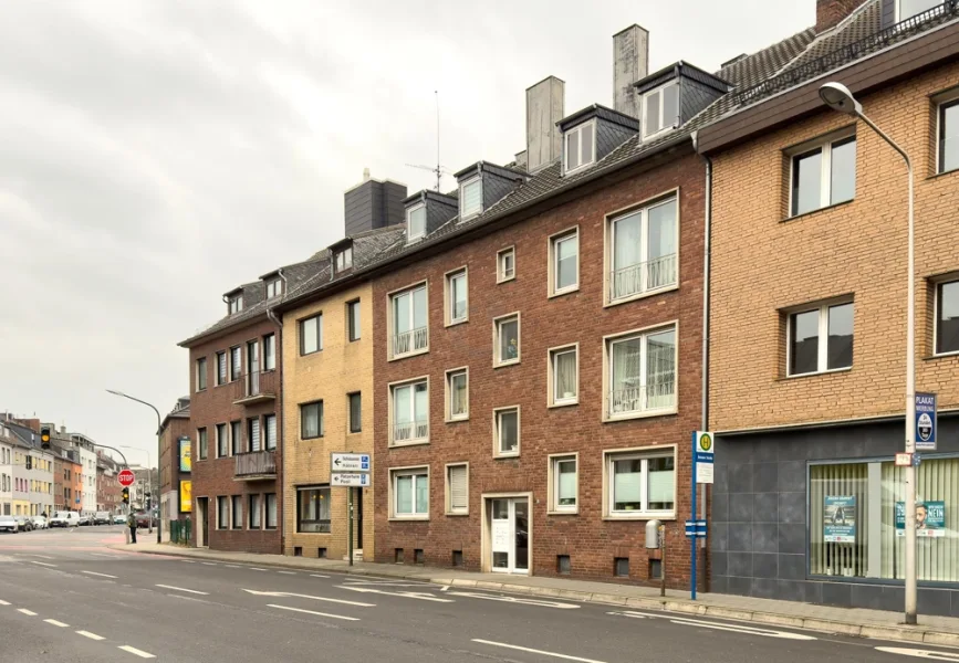 Hausansicht - Wohnung mieten in Düren / Altes Stadtgebiet - Zentral gelegenes Appartement in Düren.