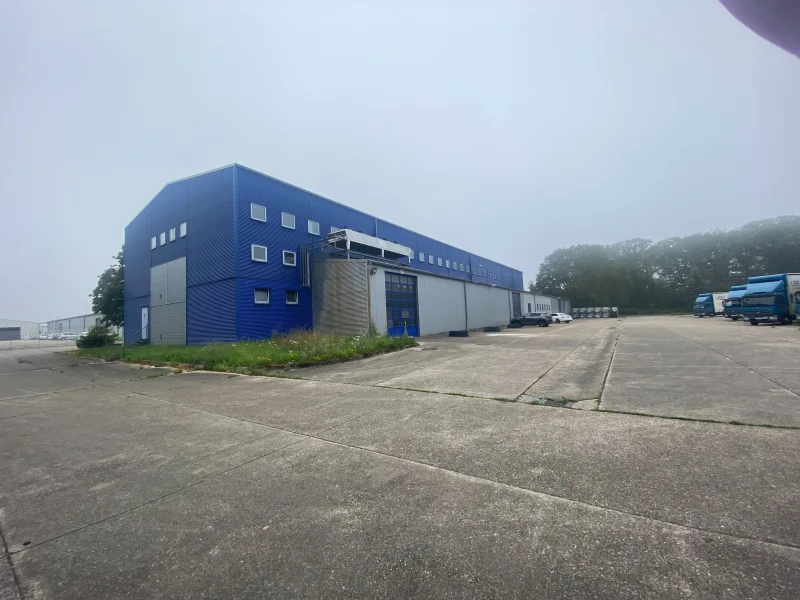 Halle mit 50 t Kran - Halle/Lager/Produktion mieten in Geilenkirchen - Vermietung: Industriehalle 2448 m² (mit 50 t Kran) und befestigter, eingefriedeter Freifläche