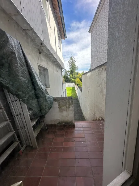 kl. Balkon vor Esszimmer EG