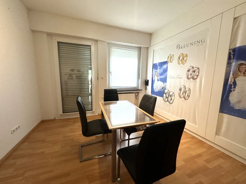 Büro 1.OG