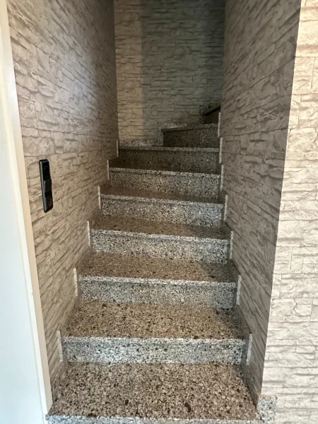 Treppe KG-EG