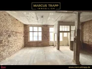 Startbild_Logo_Marcus Trapp Immobilien_schwarz mit KW Kopie.001