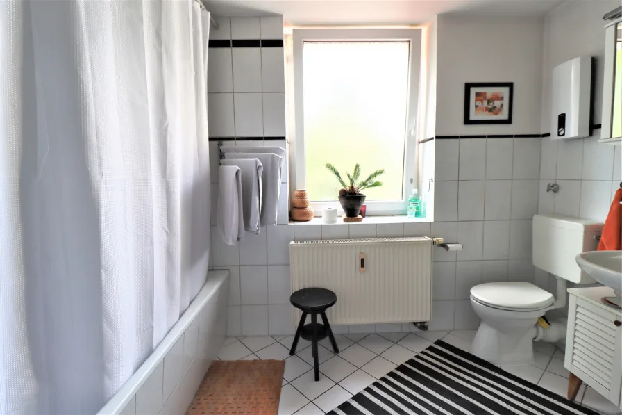 1.OG: Badezimmer