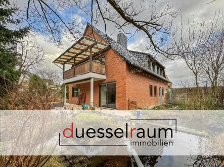 Titelbild - Haus kaufen in Dormagen / Gohr - Dormagen Gohr: Freistehendes Haus mit viel Raum und Gestaltungsmöglichkeiten!