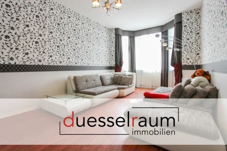Titelbild - Wohnung kaufen in Düsseldorf / Reisholz - Reisholz: Möblierte 2,5-Zimmer-Wohnung mit Balkon und Tageslichtbadezimmer