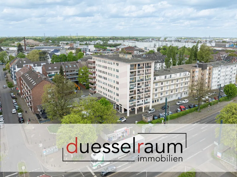 Titelbild - Haus kaufen in Neuss - Neuss-Barbaraviertel: Wohn- & Geschäftshaus mit 33 Wohnungen + 6 Gewerbeeinheiten in zentraler Lage