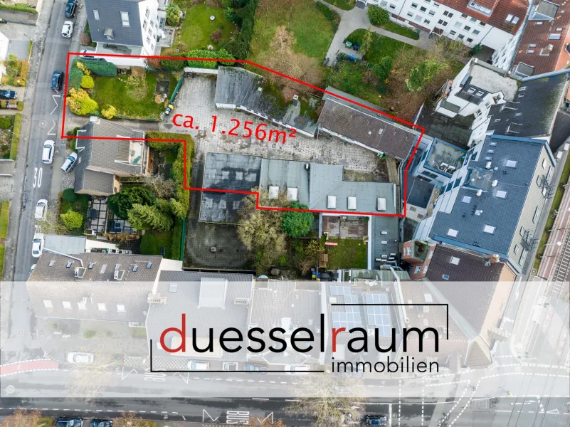 Titelbild - Grundstück kaufen in Düsseldorf - Lörick: 1.256 m² großes Baugrundstück mit Möglichkeit auf Verkleinerung, Bebaubarkeit nach §34 BauGB